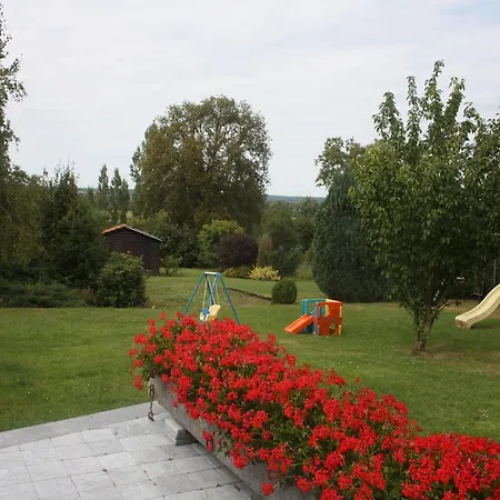 In Gimn E With Garden, Cleaning Included
