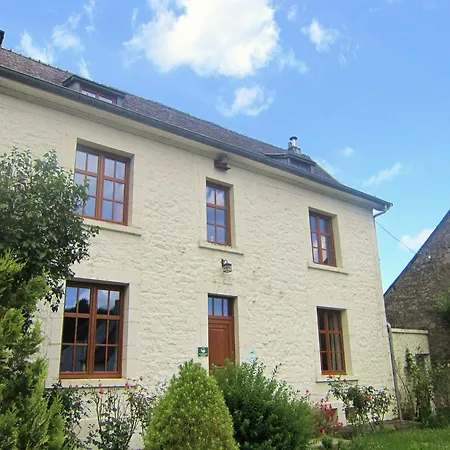 Сasa de vacaciones Cozy Escape In Namur Region, Cleaning Included Gimnée