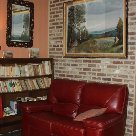 Cozy Escape In Namur Region, Cleaning Included * Gimnée
