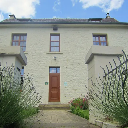 Cozy Escape In Namur Region, Cleaning Included Сasa de vacaciones Gimnée